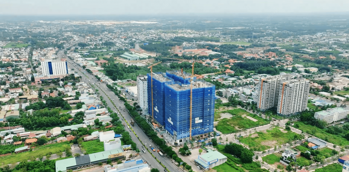 Tiến độ Mới ở Maison Grand
